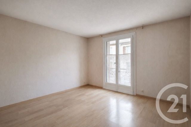 Appartement F3 &agrave; vendre - 3 pi&egrave;ces - 72,71 m2 - Emerainville - 77 - ILE-DE-FRANCE