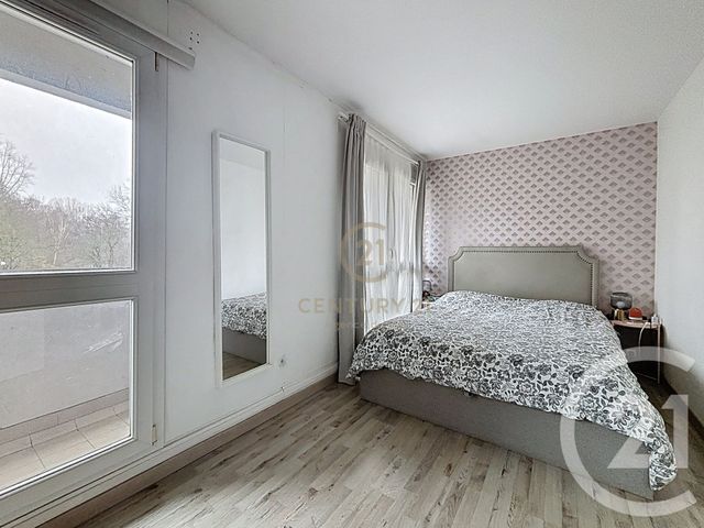 Appartement F4 &agrave; vendre - 4 pi&egrave;ces - 79,38 m2 - Champs Sur Marne - 77 - ILE-DE-FRANCE