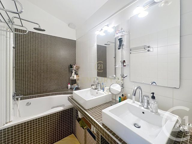 Maison à vendre - 5 pièces - 98,11 m2 - Noisiel - 77 - ILE-DE-FRANCE