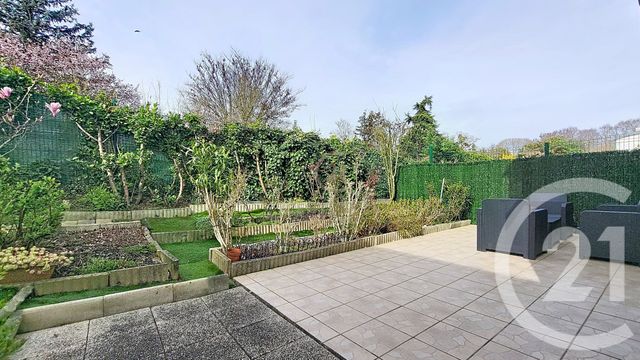 Maison &agrave; vendre - 4 pi&egrave;ces - 92,48 m2 - Champs Sur Marne - 77 - ILE-DE-FRANCE