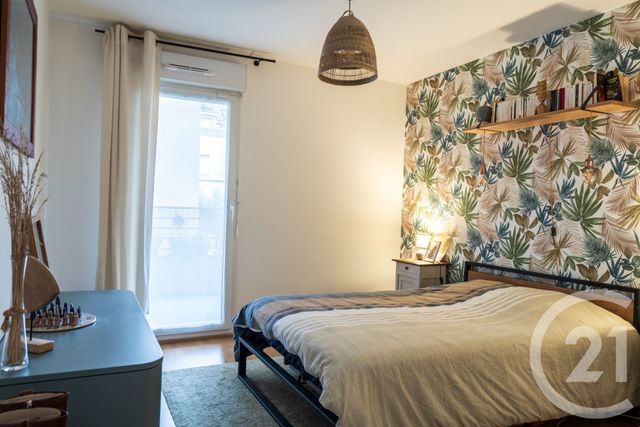 Appartement F4 &agrave; vendre - 4 pi&egrave;ces - 79,56 m2 - Champs Sur Marne - 77 - ILE-DE-FRANCE