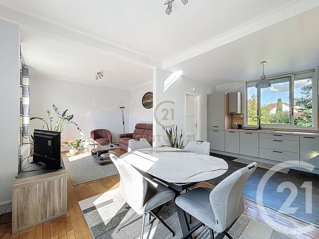 Maison à vendre - 5 pièces - 82,50 m2 - Champs Sur Marne - 77 - ILE-DE-FRANCE