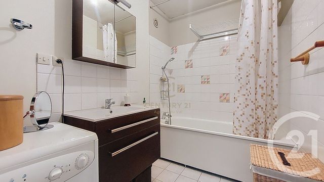 Appartement F4 &agrave; vendre - 4 pi&egrave;ces - 88,83 m2 - Champs Sur Marne - 77 - ILE-DE-FRANCE