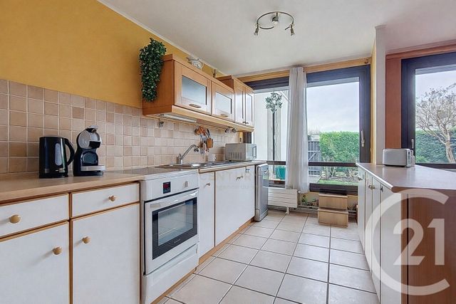 Appartement F4 &agrave; vendre - 4 pi&egrave;ces - 88,83 m2 - Champs Sur Marne - 77 - ILE-DE-FRANCE