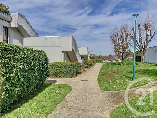 Appartement F4 &agrave; louer - 4 pi&egrave;ces - 84,14 m2 - Champs Sur Marne - 77 - ILE-DE-FRANCE