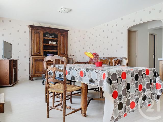 Appartement F4 &agrave; louer - 4 pi&egrave;ces - 84,14 m2 - Champs Sur Marne - 77 - ILE-DE-FRANCE