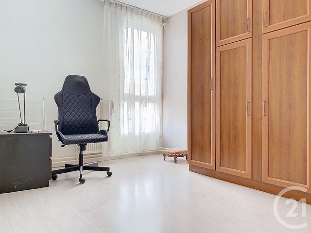 Appartement F4 &agrave; louer - 4 pi&egrave;ces - 84,14 m2 - Champs Sur Marne - 77 - ILE-DE-FRANCE