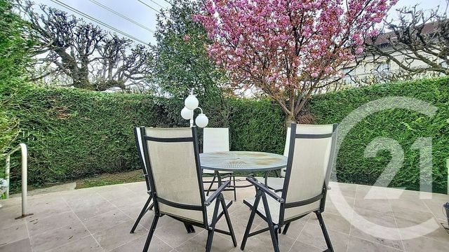 Maison &agrave; vendre - 6 pi&egrave;ces - 116,23 m2 - Champs Sur Marne - 77 - ILE-DE-FRANCE