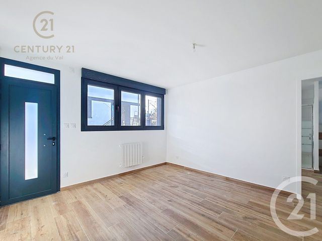 Appartement F2 &agrave; louer - 2 pi&egrave;ces - 30,01 m2 - Champs Sur Marne - 77 - ILE-DE-FRANCE