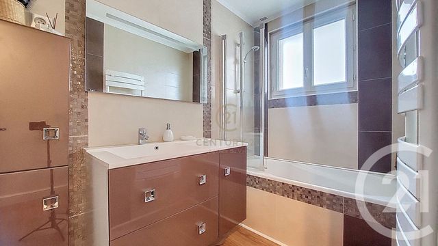 Maison &agrave; vendre - 6 pi&egrave;ces - 161,68 m2 - Champs Sur Marne - 77 - ILE-DE-FRANCE