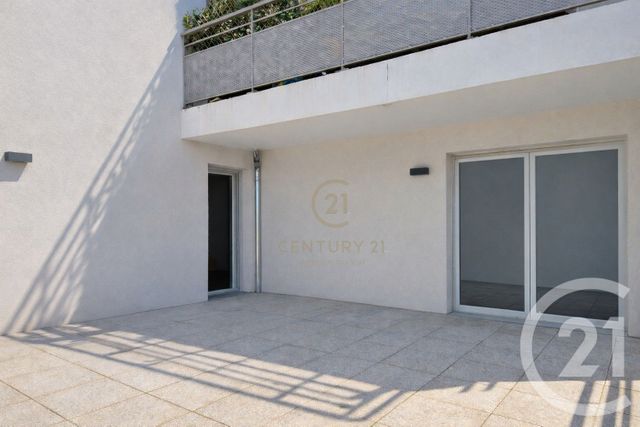 Appartement F4 &agrave; vendre - 4 pi&egrave;ces - 80,86 m2 - Neuilly Sur Marne - 93 - ILE-DE-FRANCE