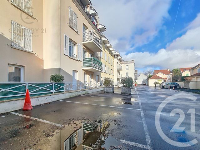 Parking &agrave; louer - 5,44 m2 - Champs Sur Marne - 77 - ILE-DE-FRANCE