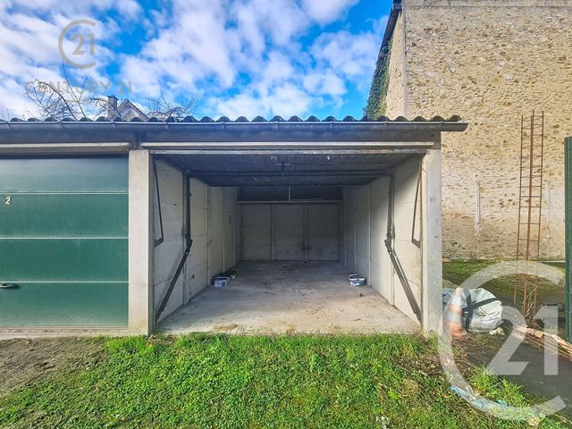 Parking &agrave; louer - 15,90 m2 - Torcy - 77 - ILE-DE-FRANCE