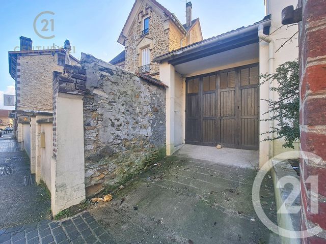 Parking &agrave; louer - 15,90 m2 - Torcy - 77 - ILE-DE-FRANCE