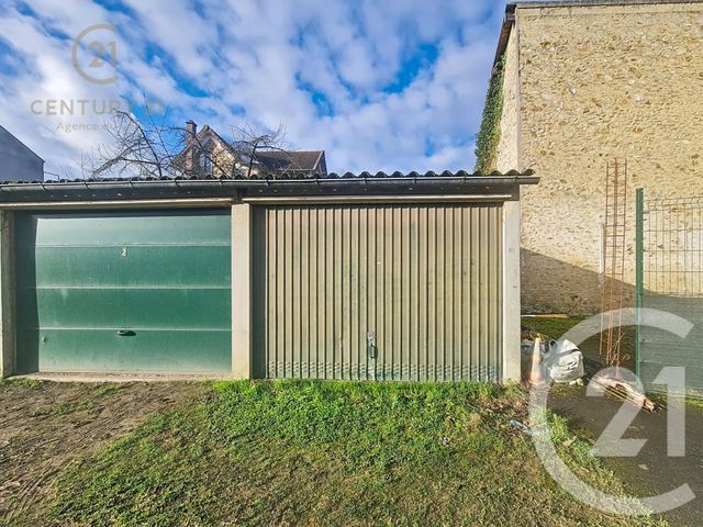 Parking &agrave; louer - 15,90 m2 - Torcy - 77 - ILE-DE-FRANCE