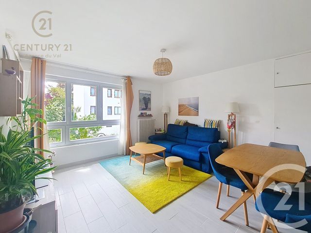 Appartement F3 &agrave; louer - 3 pi&egrave;ces - 56,79 m2 - Chelles - 77 - ILE-DE-FRANCE