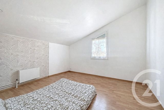 Maison &agrave; vendre - 4 pi&egrave;ces - 96,78 m2 - Noisiel - 77 - ILE-DE-FRANCE