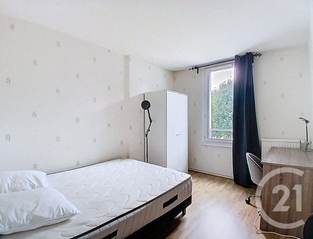 Appartement F4 &agrave; vendre - 4 pi&egrave;ces - 68,59 m2 - Champs Sur Marne - 77 - ILE-DE-FRANCE