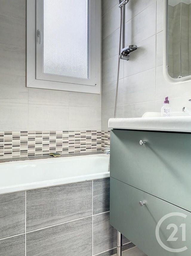 Appartement F4 &agrave; vendre - 4 pi&egrave;ces - 64,69 m2 - Champigny Sur Marne - 94 - ILE-DE-FRANCE