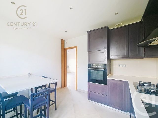 Maison &agrave; louer - 5 pi&egrave;ces - 80,95 m2 - Champs Sur Marne - 77 - ILE-DE-FRANCE