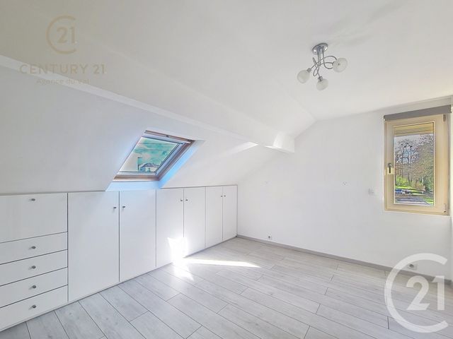 Maison &agrave; louer - 5 pi&egrave;ces - 80,95 m2 - Champs Sur Marne - 77 - ILE-DE-FRANCE