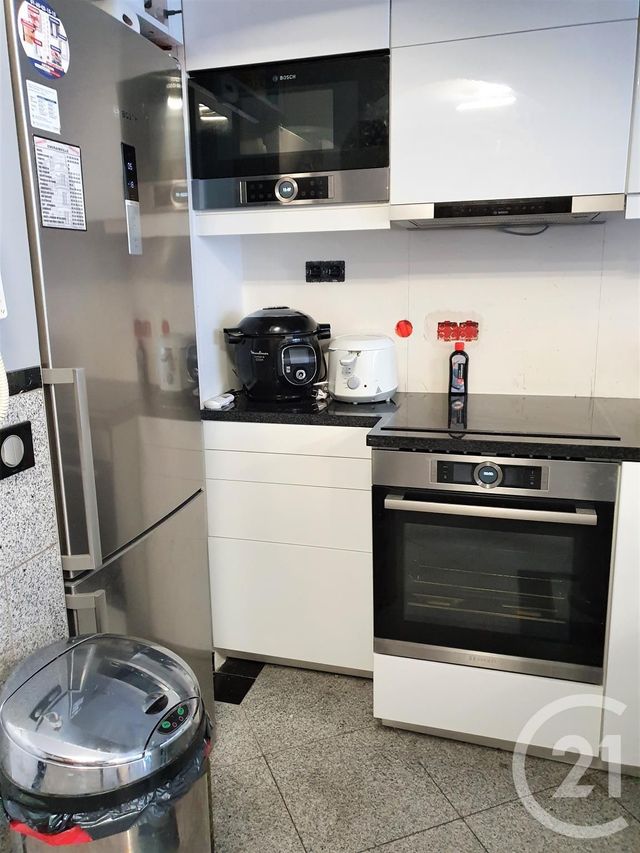 Appartement Duplex &agrave; louer - 2 pi&egrave;ces - 44,97 m2 - Emerainville - 77 - ILE-DE-FRANCE