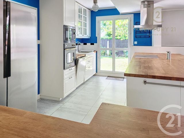 Maison &agrave; louer - 5 pi&egrave;ces - 90,84 m2 - Champs Sur Marne - 77 - ILE-DE-FRANCE