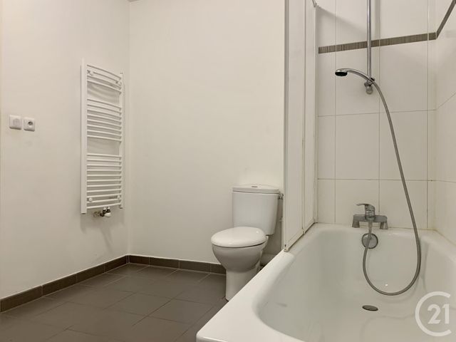 Appartement F1 &agrave; louer - 1 pi&egrave;ce - 42,16 m2 - Pomponne - 77 - ILE-DE-FRANCE