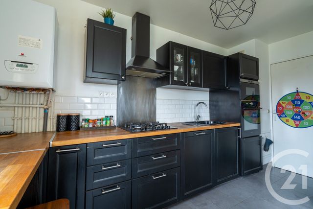 Appartement F3 &agrave; vendre - 3 pi&egrave;ces - 67,21 m2 - Champs Sur Marne - 77 - ILE-DE-FRANCE
