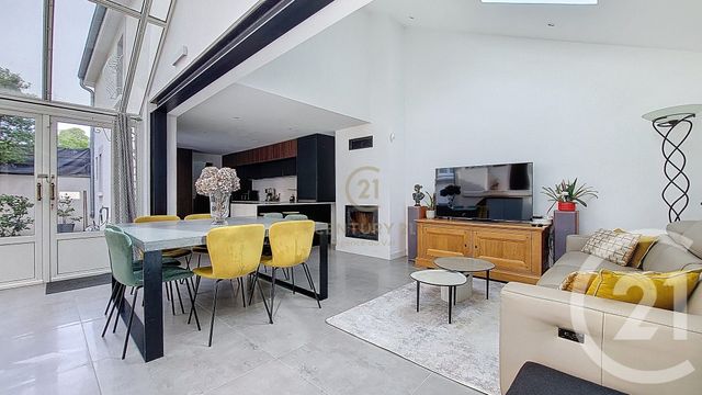 Maison &agrave; vendre - 6 pi&egrave;ces - 118,97 m2 - Champs Sur Marne - 77 - ILE-DE-FRANCE