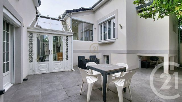 Maison &agrave; vendre - 6 pi&egrave;ces - 118,97 m2 - Champs Sur Marne - 77 - ILE-DE-FRANCE