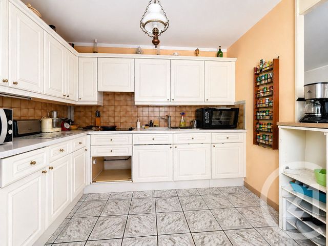 Appartement F5 &agrave; vendre - 5 pi&egrave;ces - 105,62 m2 - Champs Sur Marne - 77 - ILE-DE-FRANCE