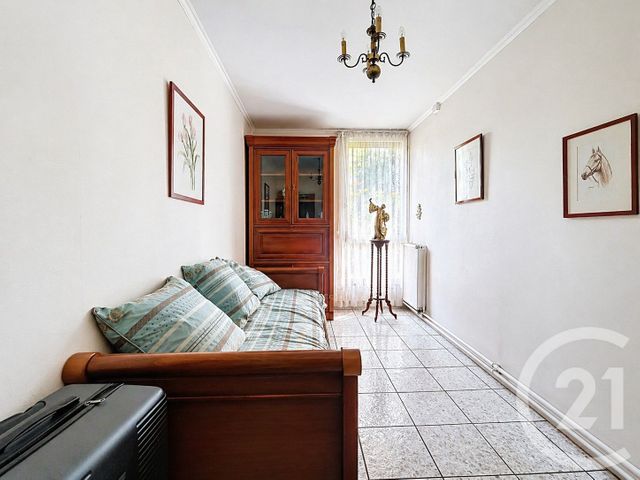 Appartement F5 &agrave; vendre - 5 pi&egrave;ces - 105,62 m2 - Champs Sur Marne - 77 - ILE-DE-FRANCE