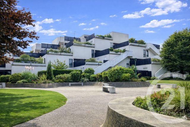 Appartement F5 &agrave; vendre - 5 pi&egrave;ces - 105,62 m2 - Champs Sur Marne - 77 - ILE-DE-FRANCE