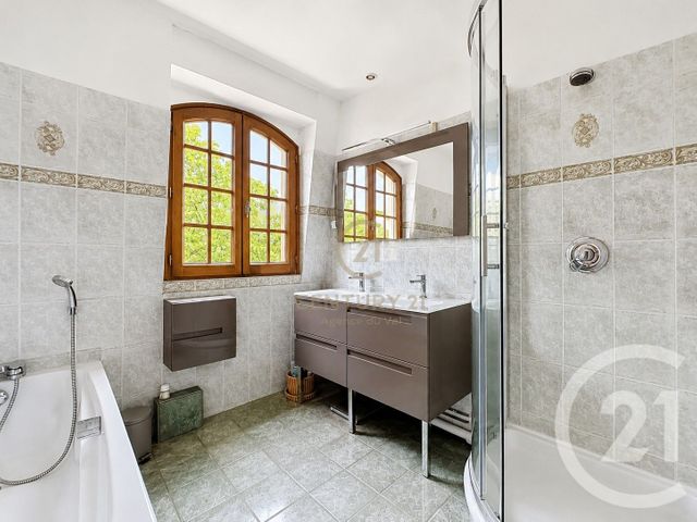 Maison &agrave; vendre - 6 pi&egrave;ces - 122,37 m2 - Champs Sur Marne - 77 - ILE-DE-FRANCE