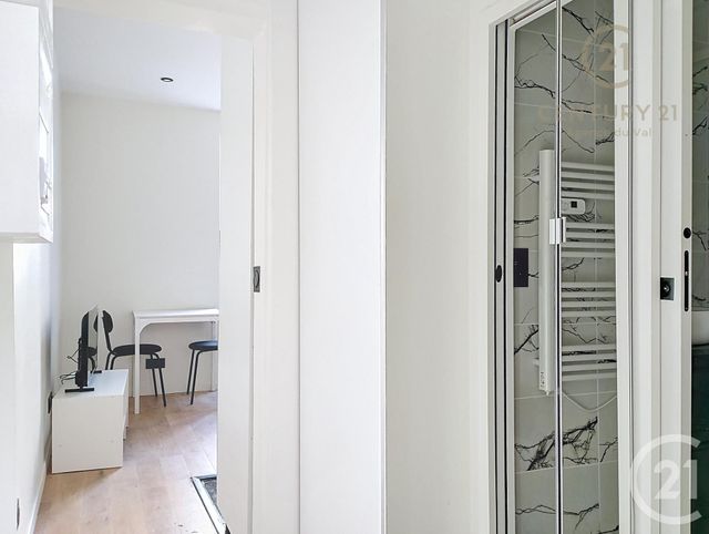 Appartement F1 bis &agrave; louer - 2 pi&egrave;ces - 21,32 m2 - Champs Sur Marne - 77 - ILE-DE-FRANCE