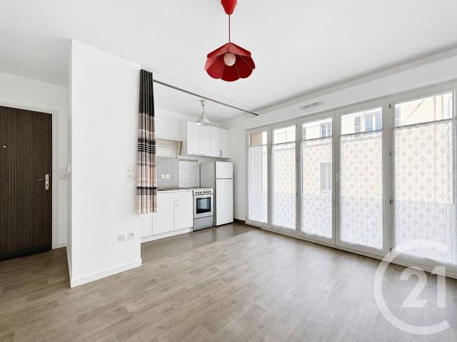 Appartement F2 &agrave; vendre - 2 pi&egrave;ces - 37,73 m2 - Champs Sur Marne - 77 - ILE-DE-FRANCE