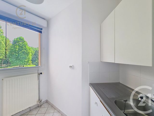 Appartement Studio &agrave; louer - 1 pi&egrave;ce - 31,03 m2 - Torcy - 77 - ILE-DE-FRANCE