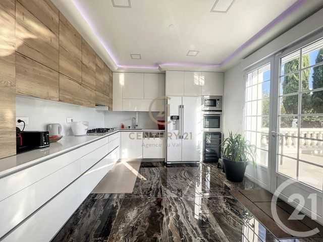 Maison &agrave; vendre - 7 pi&egrave;ces - 164,47 m2 - Champs Sur Marne - 77 - ILE-DE-FRANCE