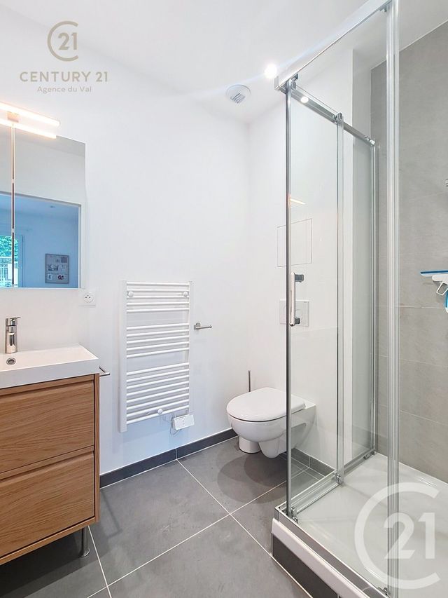 Appartement Studio &agrave; louer - 1 pi&egrave;ce - 24,87 m2 - Champs Sur Marne - 77 - ILE-DE-FRANCE