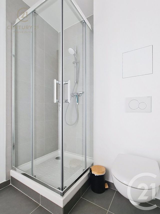 Appartement Studio &agrave; louer - 1 pi&egrave;ce - 23,53 m2 - Champs Sur Marne - 77 - ILE-DE-FRANCE