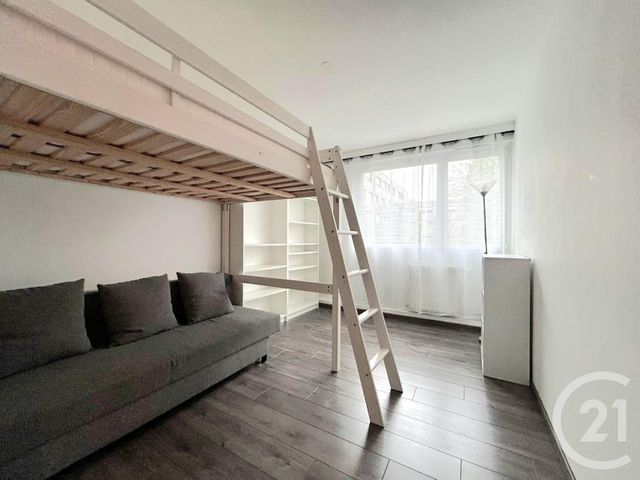 Appartement F2 &agrave; louer - 2 pi&egrave;ces - 47,25 m2 - Vaires Sur Marne - 77 - ILE-DE-FRANCE