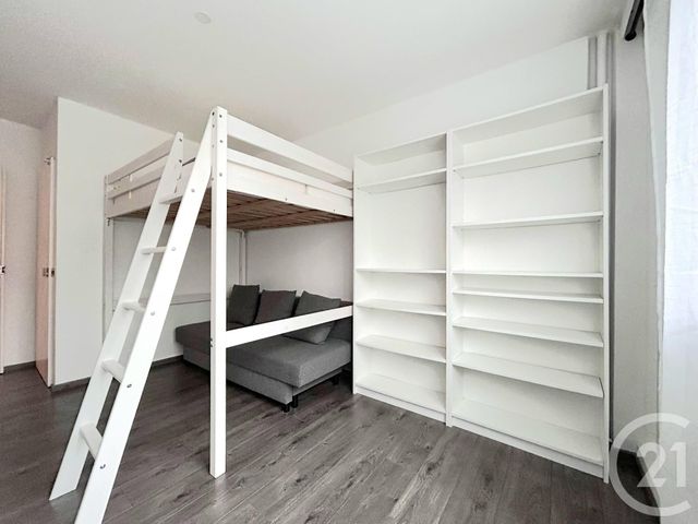 Appartement F2 &agrave; louer - 2 pi&egrave;ces - 47,25 m2 - Vaires Sur Marne - 77 - ILE-DE-FRANCE