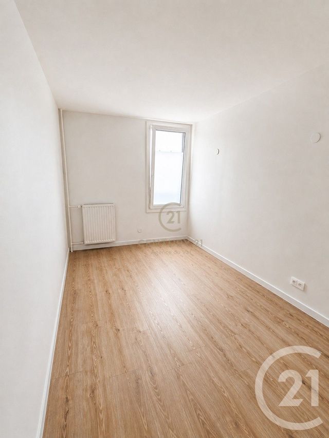Appartement F4 &agrave; vendre - 4 pi&egrave;ces - 90,20 m2 - Champs Sur Marne - 77 - ILE-DE-FRANCE