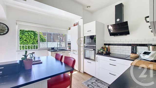 Maison &agrave; vendre - 5 pi&egrave;ces - 110,66 m2 - Champs Sur Marne - 77 - ILE-DE-FRANCE