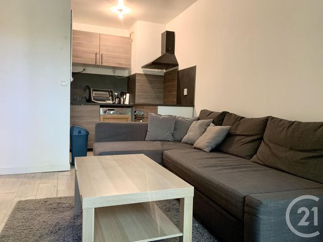 Appartement F2 &agrave; louer - 2 pi&egrave;ces - 30,63 m2 - Lognes - 77 - ILE-DE-FRANCE
