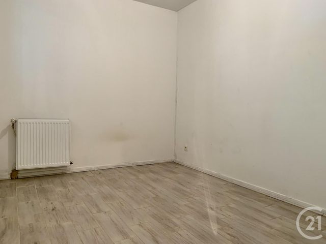 Appartement F2 &agrave; louer - 2 pi&egrave;ces - 30,63 m2 - Lognes - 77 - ILE-DE-FRANCE