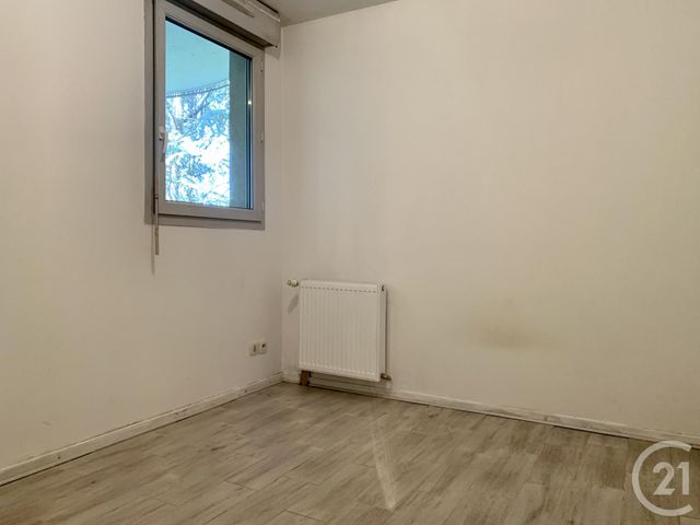 Appartement F2 &agrave; louer - 2 pi&egrave;ces - 30,63 m2 - Lognes - 77 - ILE-DE-FRANCE