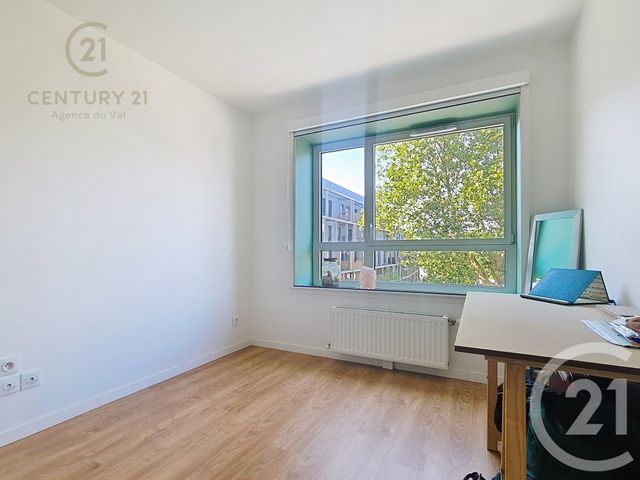 Appartement F3 &agrave; louer - 3 pi&egrave;ces - 61,78 m2 - Torcy - 77 - ILE-DE-FRANCE