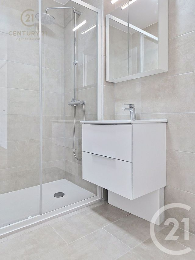 Appartement F3 &agrave; louer - 3 pi&egrave;ces - 64,79 m2 - Champs Sur Marne - 77 - ILE-DE-FRANCE
